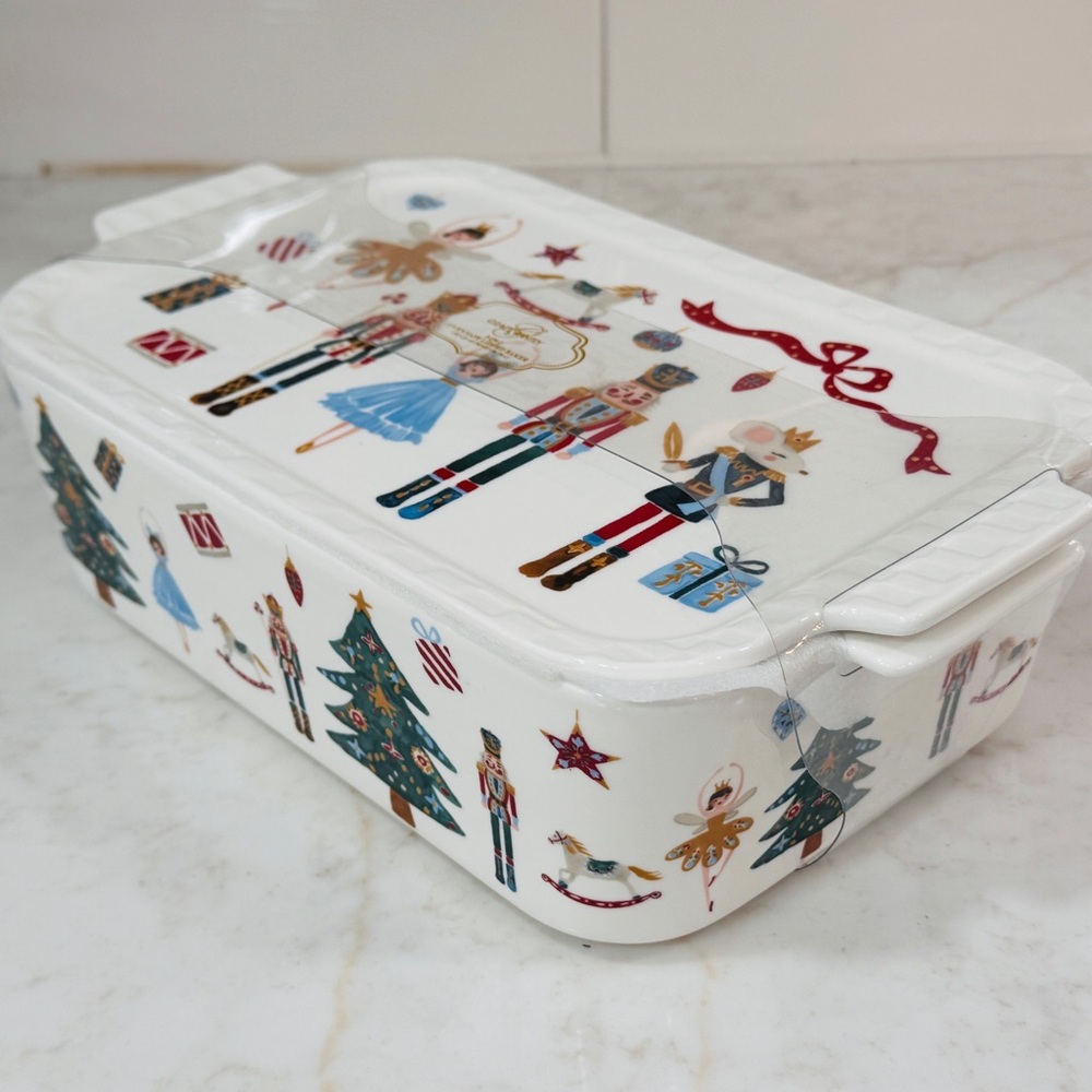 Festive Nutcracker Themed Serving Dish - Picture 4 of 8